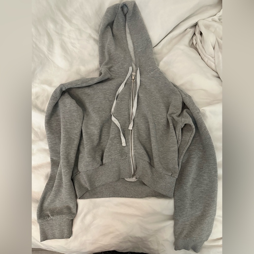 Forever21 Gray Cropped Jacket (S)